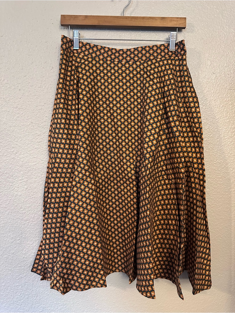 NWT Large Unique Vintage Tulip B. 70’s A-Line MIDI Skirt - Picture 2 of 9